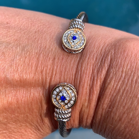 New gorgeous design inspired bracelet - Picture 5 of 7